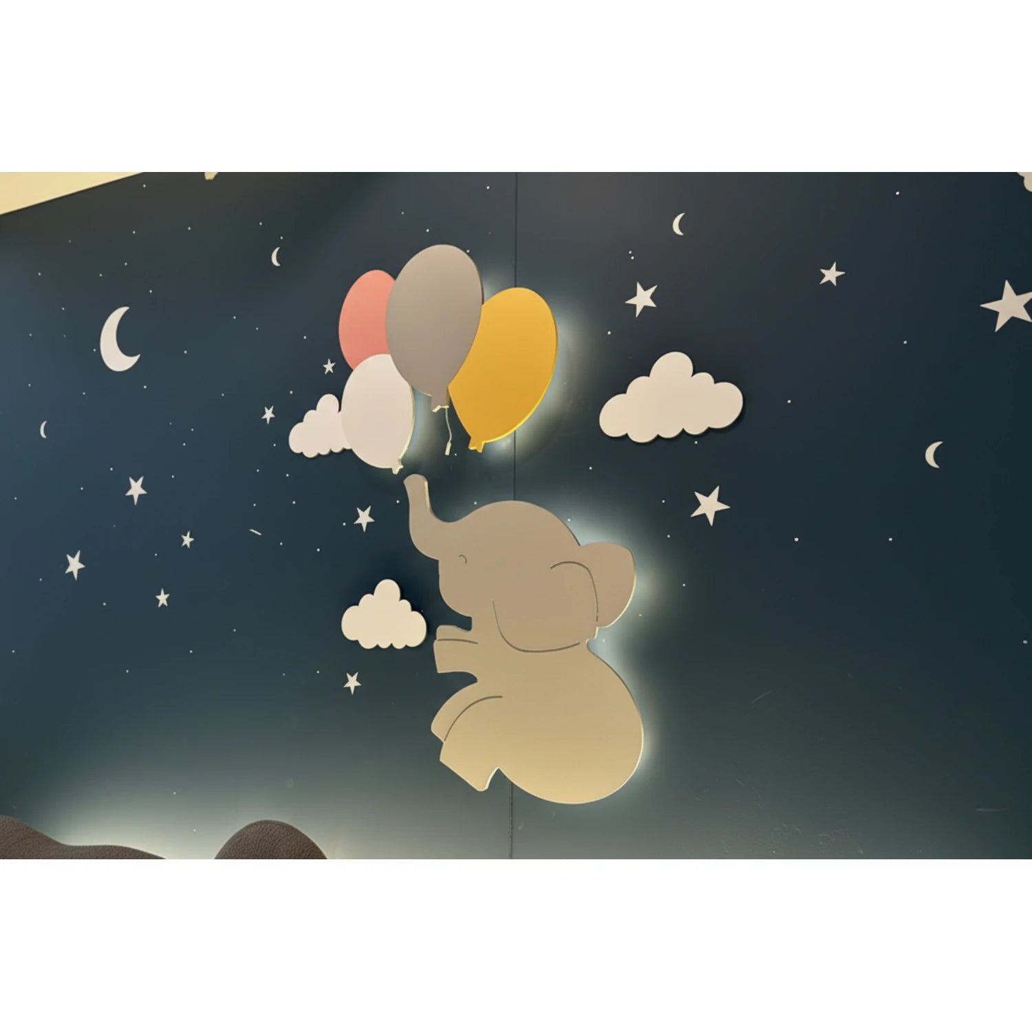 Personalized elephant balloon nursery lamp set for kids room